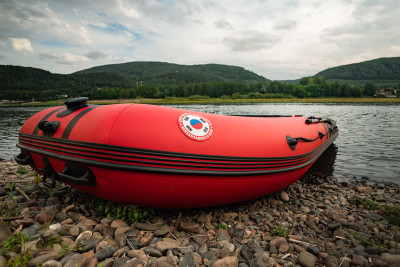 Лодка MISHIMO RIVER JET 430 под водомет 